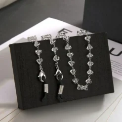 Brillen- Maskenkette Clear Stones