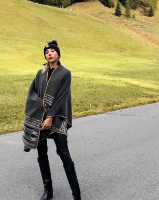Cape Poncho Graz