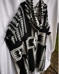 Herren Kapuzen Poncho Carlo
