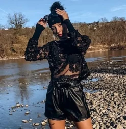 High-Waist Kunstledershorts Kelly