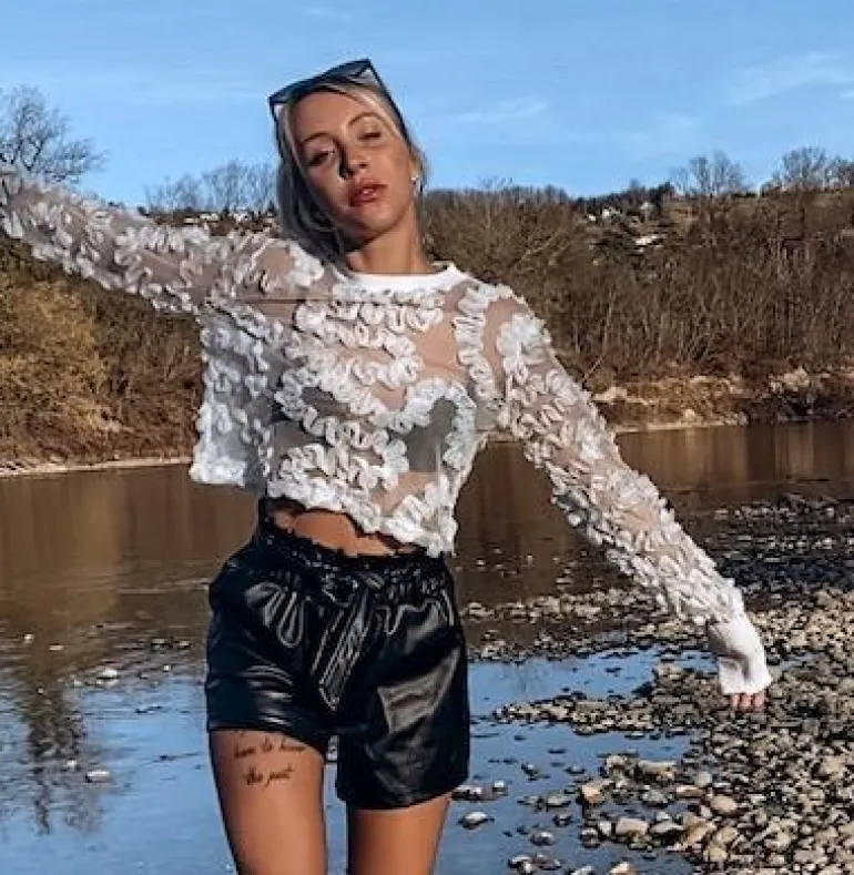 High-Waist Kunstledershorts Kelly