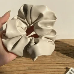Leder Style Scrunchies Roma