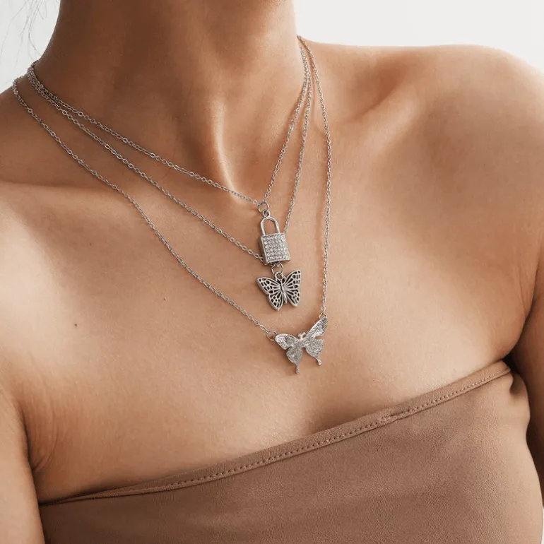 Multilayer Halskette Secret Butterfly