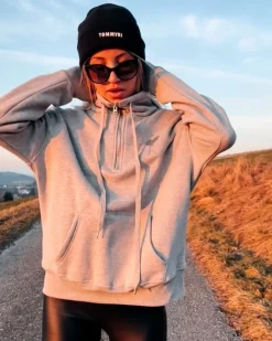 Pullover Hoodie A-Love