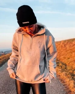 Pullover Hoodie A-Love