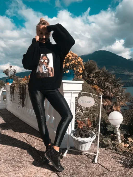 Rollkragen Pullover Good Vibes