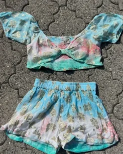 Zweierset Shorts & Top Essence